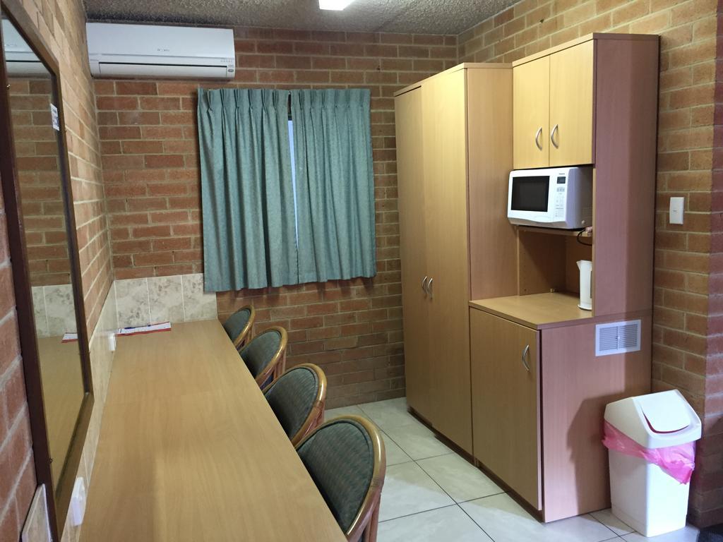 New Olympic Motel Lismore Room photo