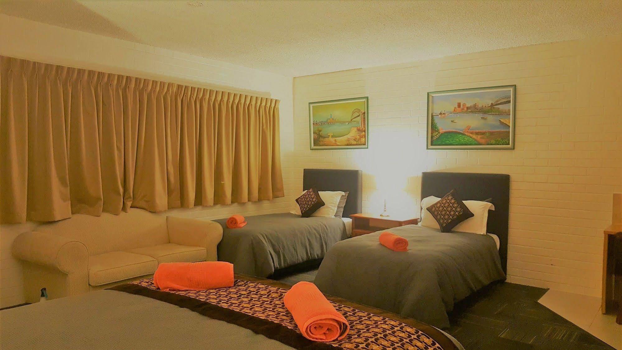 New Olympic Motel Lismore Exterior photo